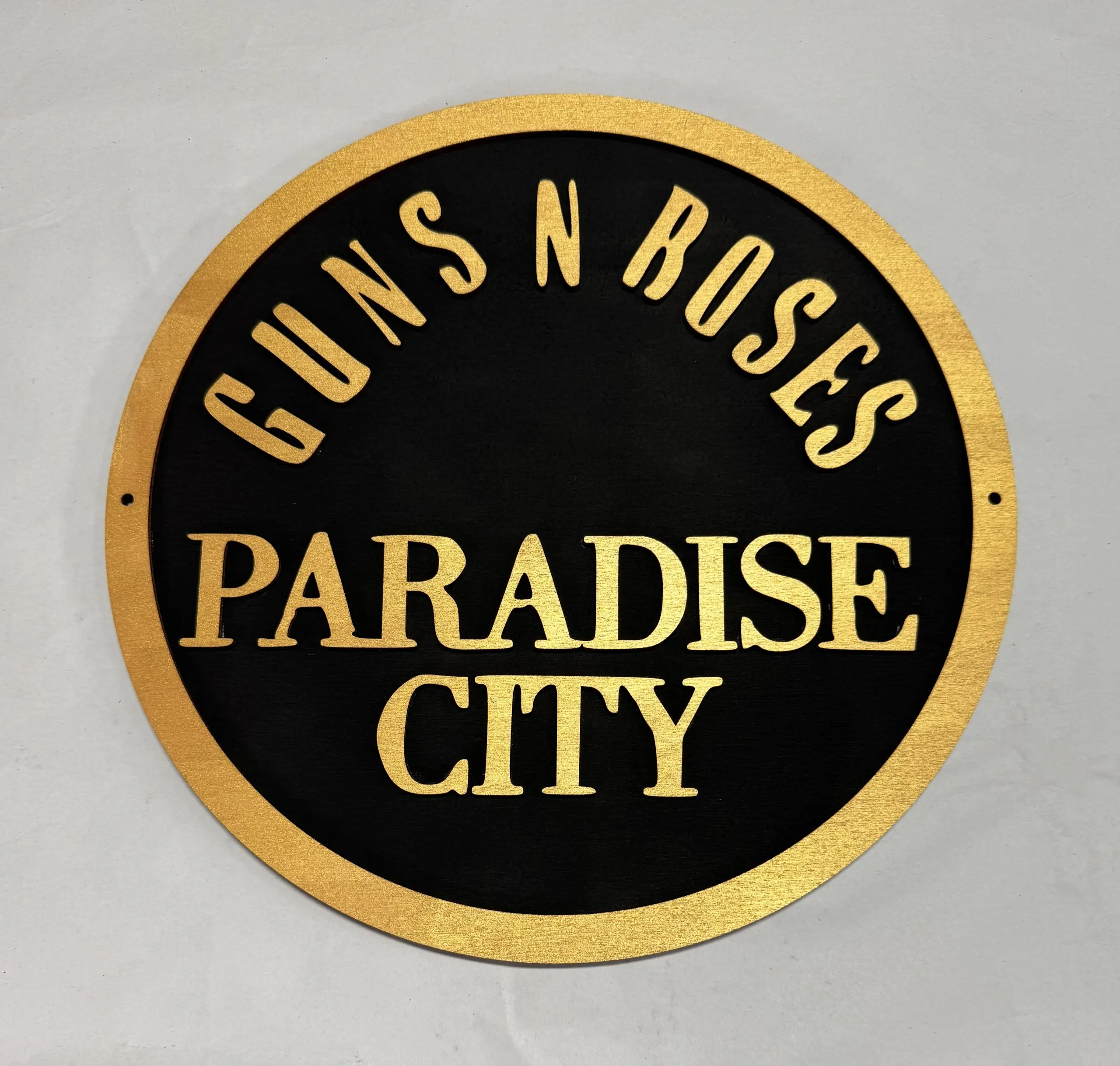 Guns N Roses Plaque – 12" Diameter, Two‑Layer MDF Engraved Rock Music Wall Art