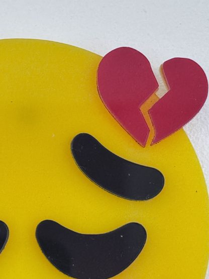 Emoji, Heart Broken - Image 2