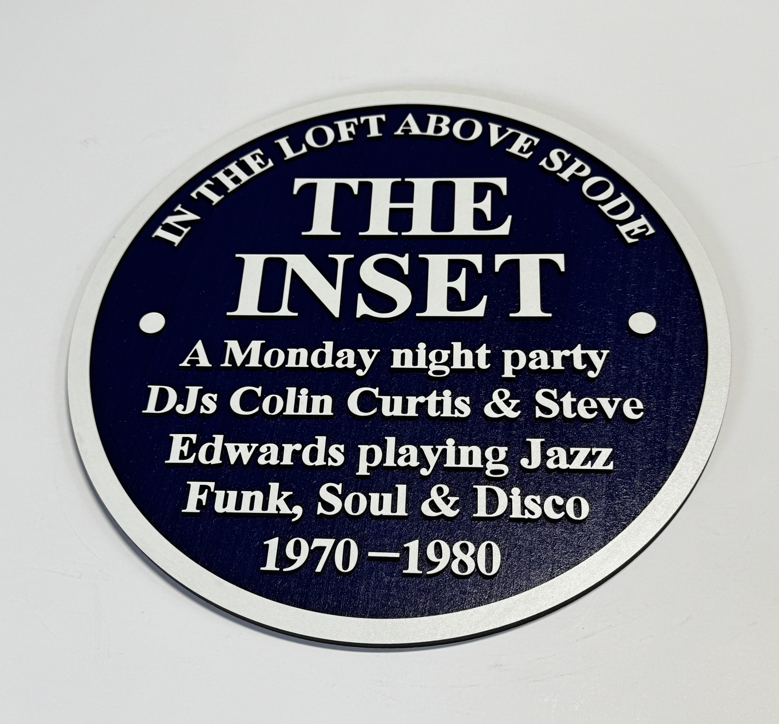 The Inset Commemorative Plaque - Boon Hill Designs - Custom Plaques, Signs & Gifts Reproduction Blue Plaque commemorating The Inset Venue in Stoke-on-Trent. midnight‑blue faceplate and white lettering.